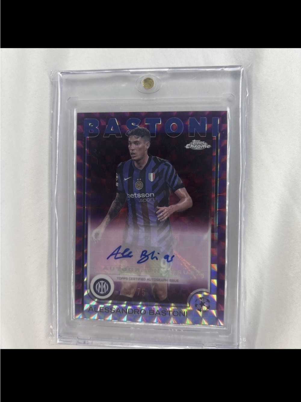 2024 Topps Chrome UEFA UCC Alessandro Bastoni Auto Magenta Geometric 22/75